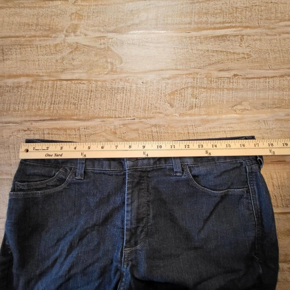 NYJD BILLIE MINI BOOTCUT JEANS SIZE 14W Dark Wash Lift Tuck Technology - Picture 9 of 12